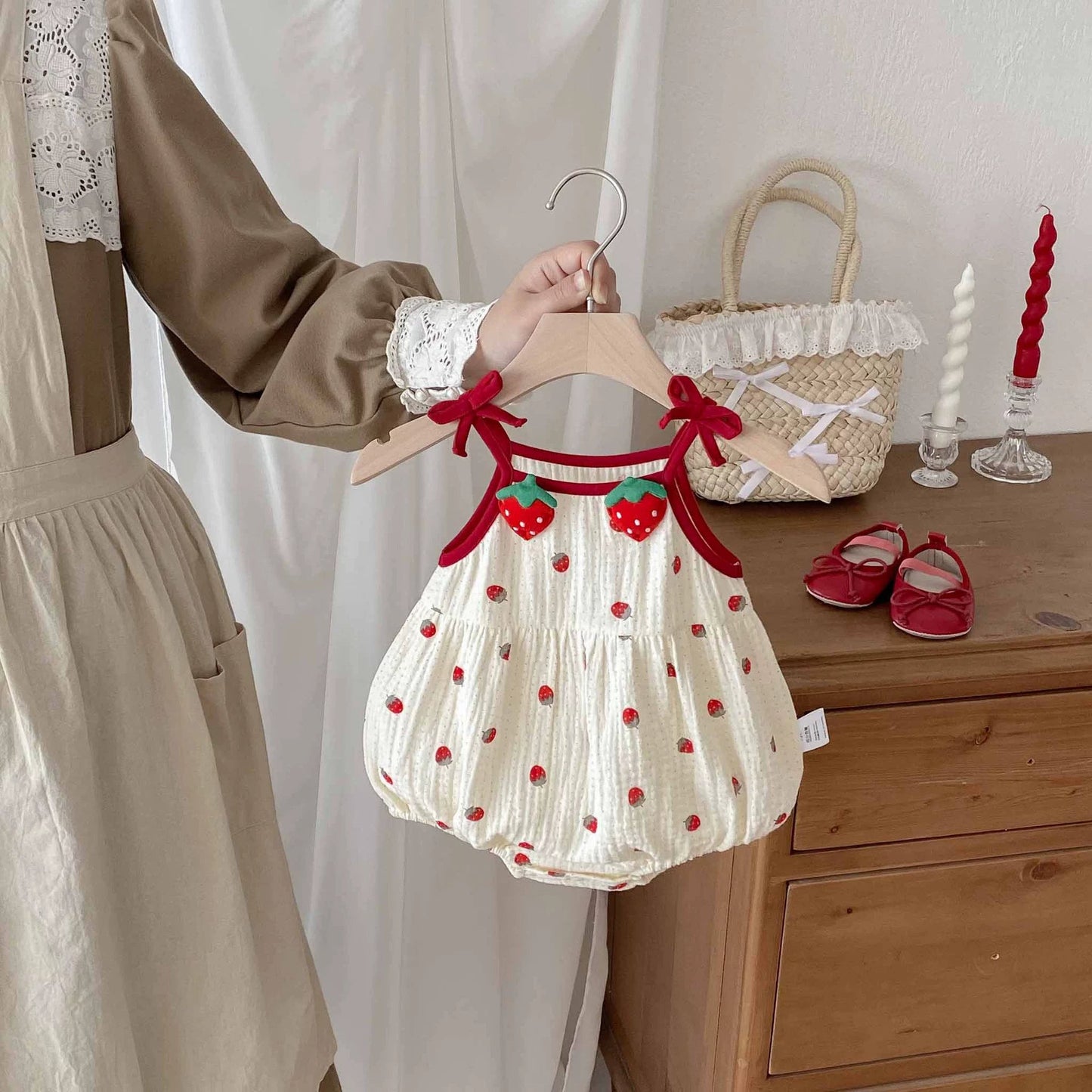 Summer Arrival Baby Girls Cute Sleevelesss Fruits Pattern Onesies